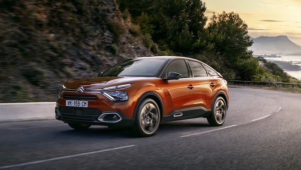 Nuova Citroen C4, i numeri della berlina con punto di vista crossover
