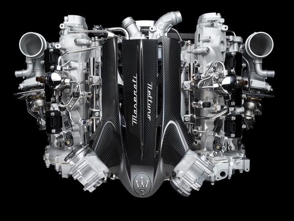 Maserati MC20, Nettuno svela i numeri del V6
