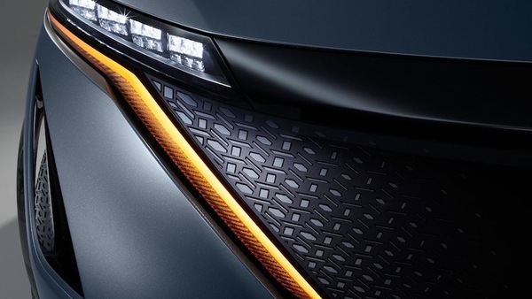 Nissan Ariya, il video teaser prepara il debutto