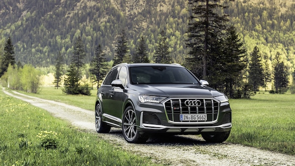 Audi SQ8 e SQ7, con il V8 TFSI ambizioni da RS