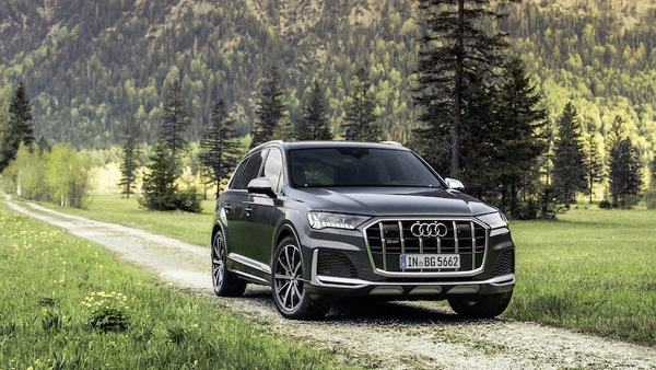 Audi SQ8 e SQ7, con il V8 TFSI ambizioni da RS
