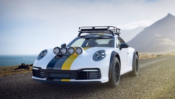 Porsche 911 Carrera 4S Dakar, il tuning 4x4 per un raid speciale