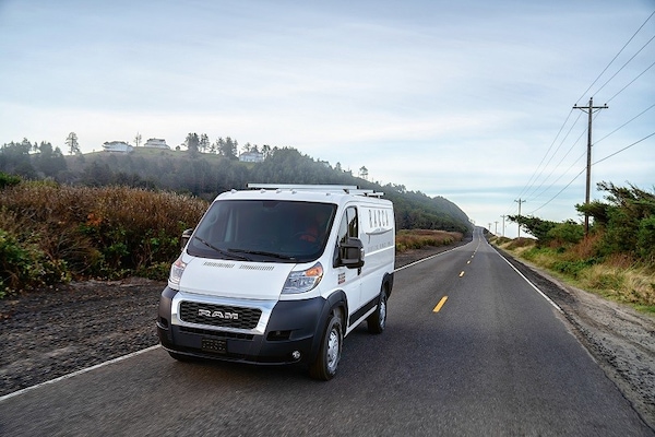 FCA, accordo con Waymo per la guida autonoma