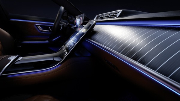 Nuova Mercedes Classe S, ecco l'abitacolo