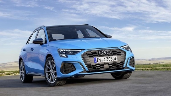 Nuova Audi A3 Sportback, arriva l'ibrida plug-in TFSI e