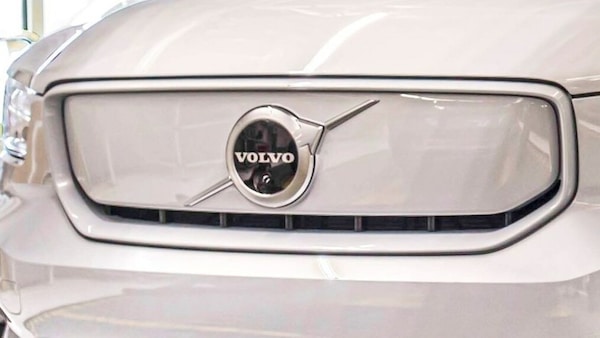 Volvo, baby SUV in arrivo entro il 2021