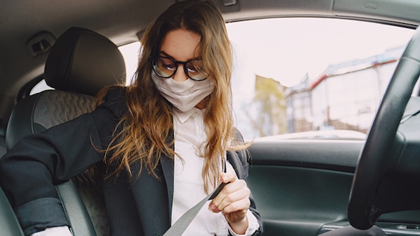 Divieto di fumo in auto: ecco da quando a Milano sarà vietata la sigaretta all'aperto