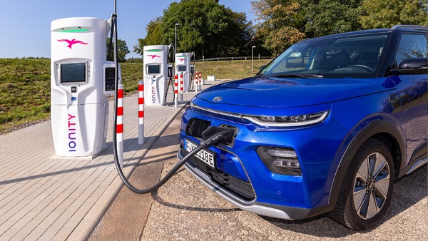 Hyundai-Kia e Ionity, al via l'accordo per le ricariche sostenibili