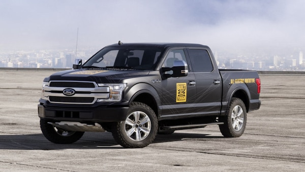 Ford F-150 elettrico, immagine del prototipo del pick-up