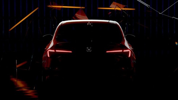 Honda Civic, primo teaser della undicesima generazione