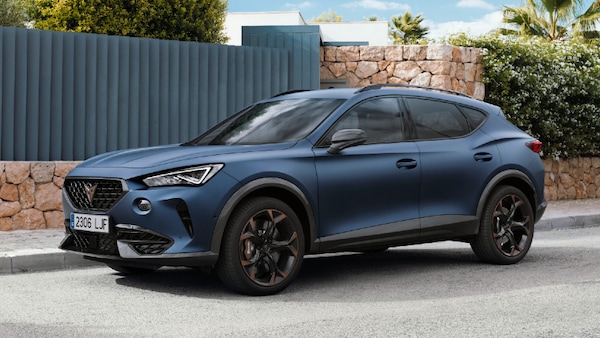 Cupra Formentor, la sportiva spagnola si mette alla prova