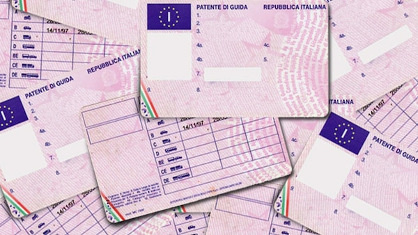 Covid, esami guida sospesi nelle zone rosse: l’Unasca chiede aiuto