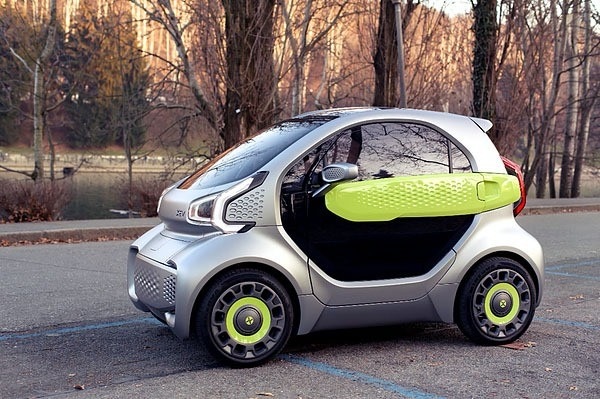 XEV Yoyo, in Italia la microcar elettrica super economica