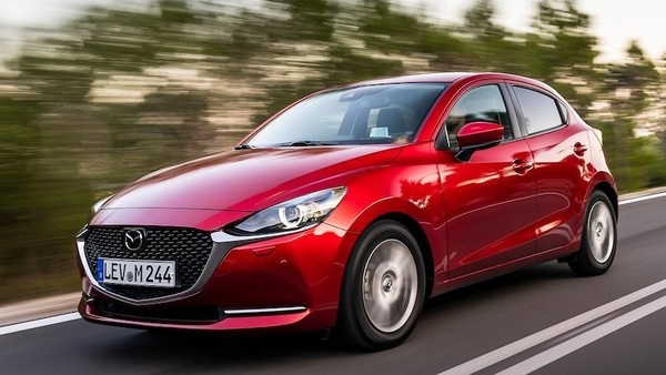 Nuova Mazda 2 sarà la gemella di Yaris Hybrid