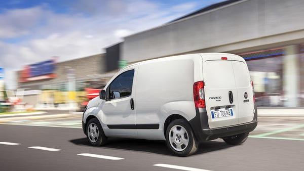 Fusione FCA-PSA e veicoli commerciali, c'è l'ok dall'Europa