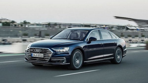 Audi A8 restyling, spigoli in luce