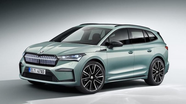 Skoda Enyaq, prezzi e dotazione di serie sul mercato italiano