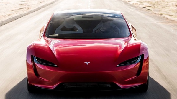 Tesla Roadster, rinviata la presentazione al 2022
