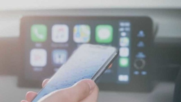 Nuova Honda HR-V 2021, gli interni rivelano il cambiamento