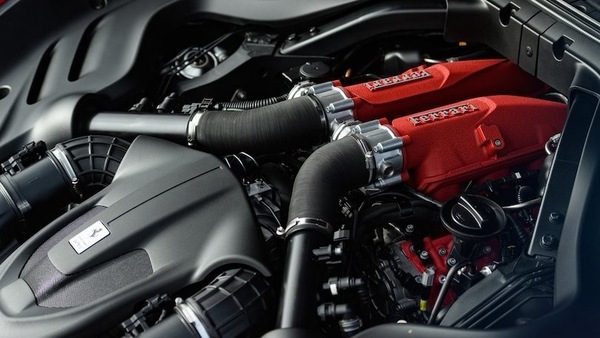 Ferrari V6 ibrida, dai muletti alla presentazione in primavera