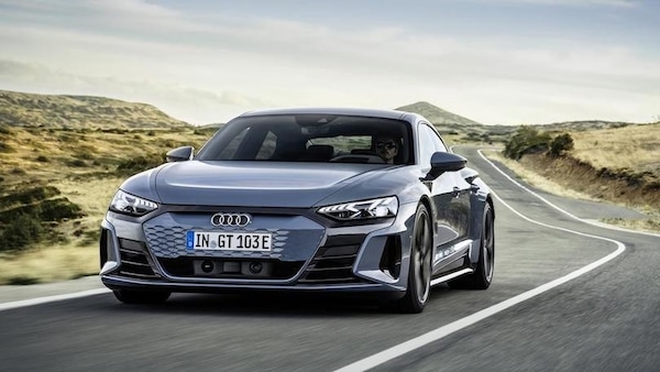 Nuova Audi e-tron quattro GT e RS, prezzo e una Edition One esclusivissima