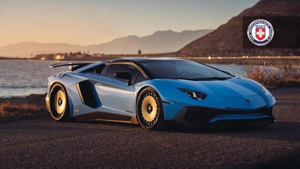 Lamborghini Aventador SV, nuovi cerchi per un tocco vintage