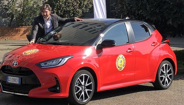 Toyota festeggia la Yaris, Car of the Year 2021