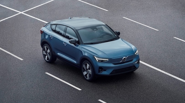 Volvo C40: elettrica, compatta e in vendita solo online
