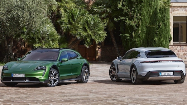 Porsche Taycan Cross Turismo: prestazioni super, versatilità anche
