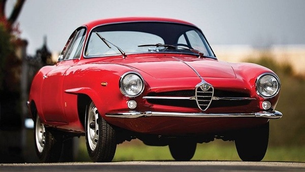 Alfa Romeo Giulia Sprint Speciale, all'asta la coupé di Bertone