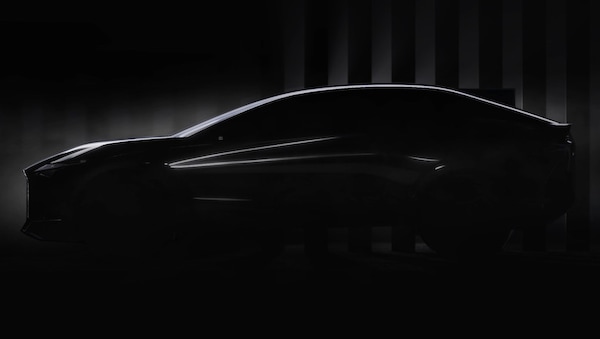 Lexus, concept elettrico in arrivo con stile tra fastback e crossover