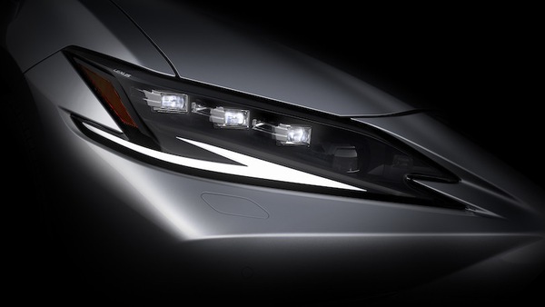 Lexus ES 2021, aggiornamenti in arrivo