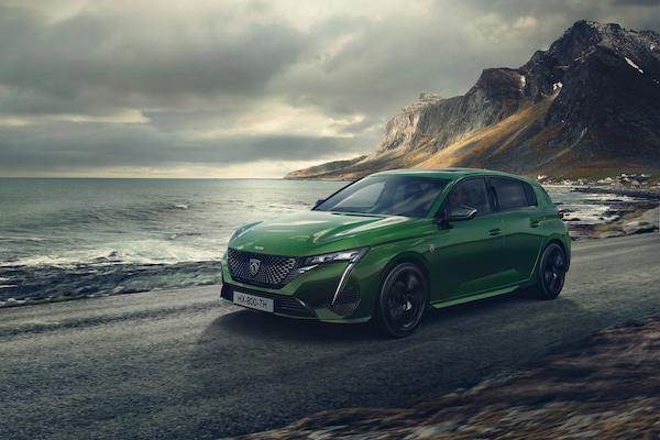 Sul prossimo numero di auto: Peugeot 308, il nuovo Leone
