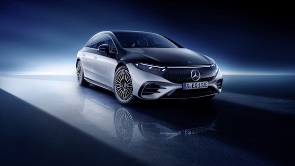 Mercedes EQS, lusso elettrico