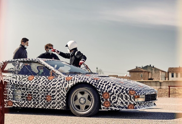 Ferrari Testarossa, Restomod al top di Officine Fioravanti