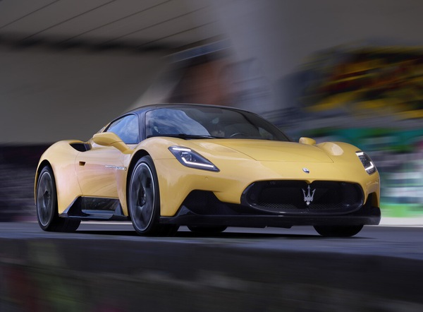 Sul prossimo Auto in edicola: Maserati MC20, la prova