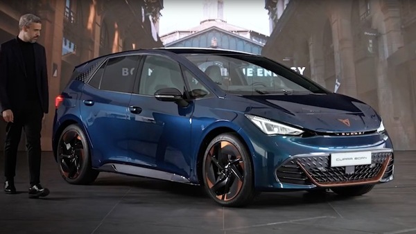 Cupra Born, esordio il 25 maggio, nuovi dettagli dell'elettrica