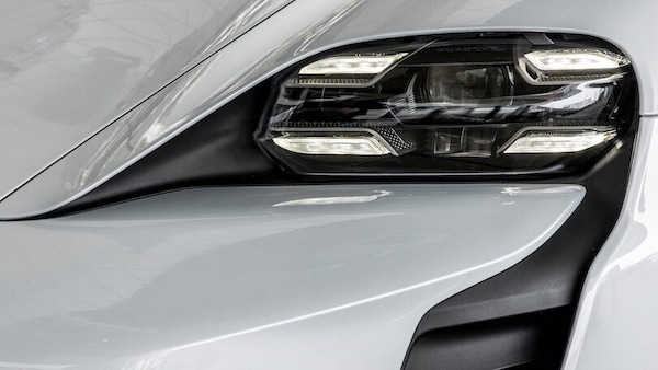 Porsche, una piccola Taycan dopo il Macan elettrico?