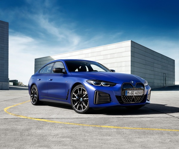 BMW i4, l'anti Tesla scatena fino a 544 cv
