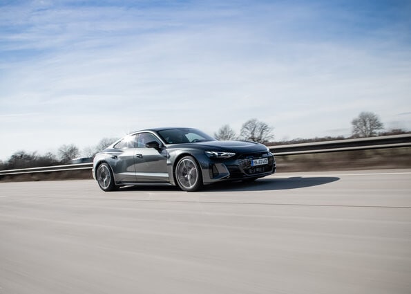 Sul prossimo numero di Auto: Audi RS e-Tron GT, emozione elettrica