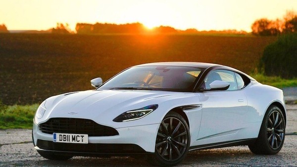 Aston Martin, DB11 e Vantage le prime a diventare elettriche