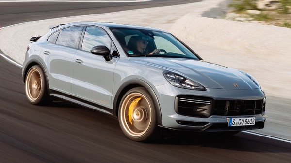 Porsche Cayenne Turbo GT, il super Suv scende in pista