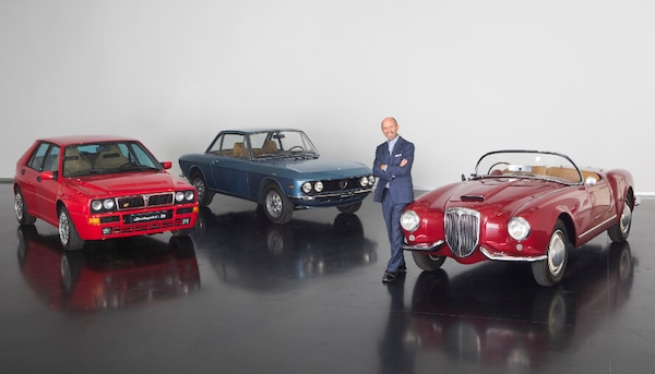 Lancia, un viaggio in 115 anni di storia tra loghi e nomi dei modelli