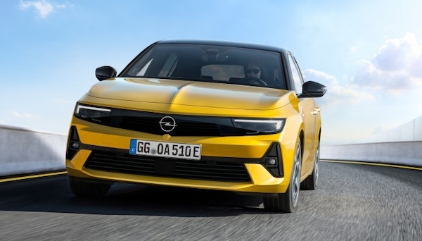 Sul prossimo numero di Auto: il primo test dell'Opel Astra, evoluzione premium