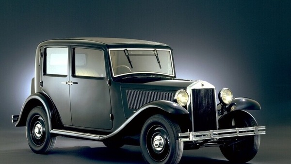 Lancia Augusta, la prima auto della storia dotata di monoscocca