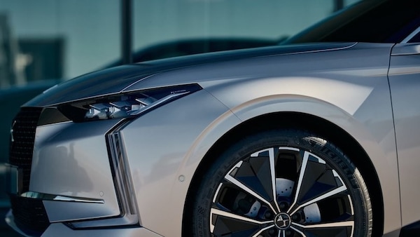 DS marchio solo elettrico, nel 2024 arrivano due novità