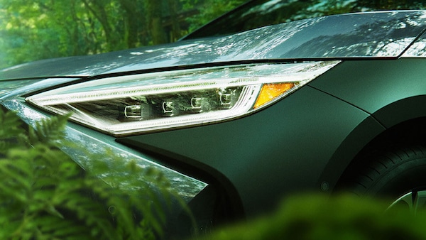 Subaru Solterra, il suv elettrico anticipa il design