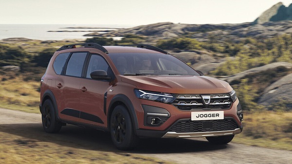 Dacia Jogger a tutto spazio, un po' MPV un po' crossover a Monaco