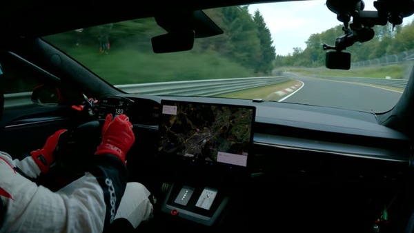 Tesla Model S Plaid, conquista il record al Nurburgring in 7:30.919