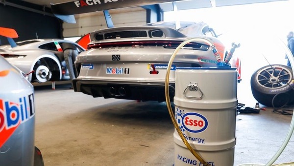 Porsche, parte il progetto eFuels in Cile: nel 2022 in pista